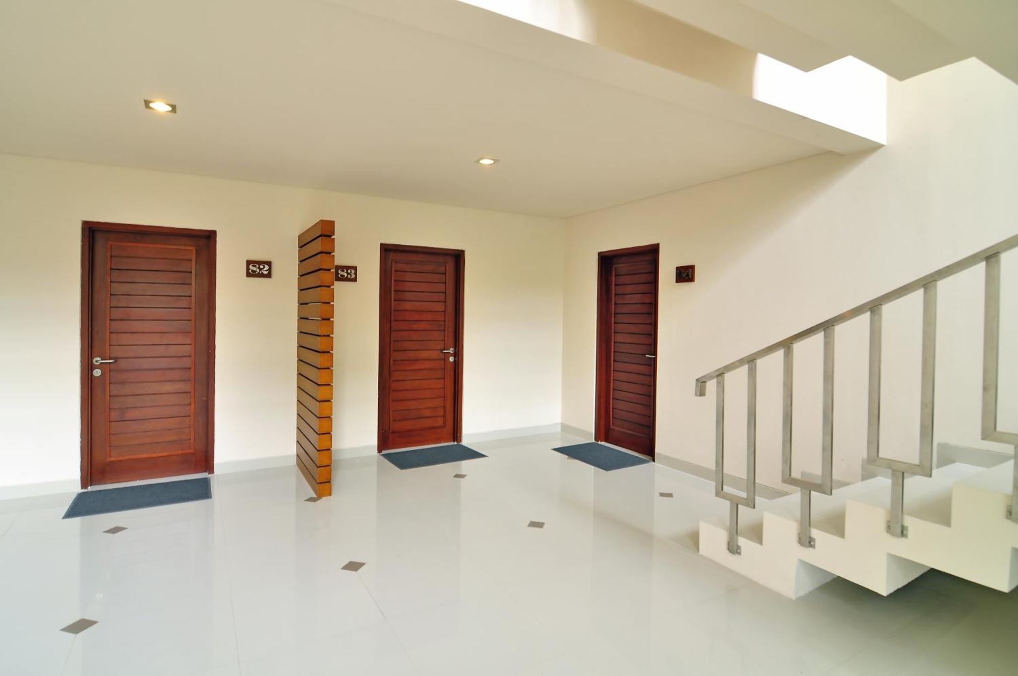 Aparthotel Taman Ayu Town House Legian Esterno foto
