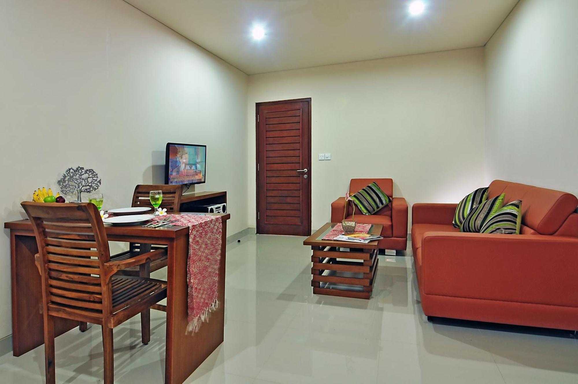 Aparthotel Taman Ayu Town House Legian Esterno foto