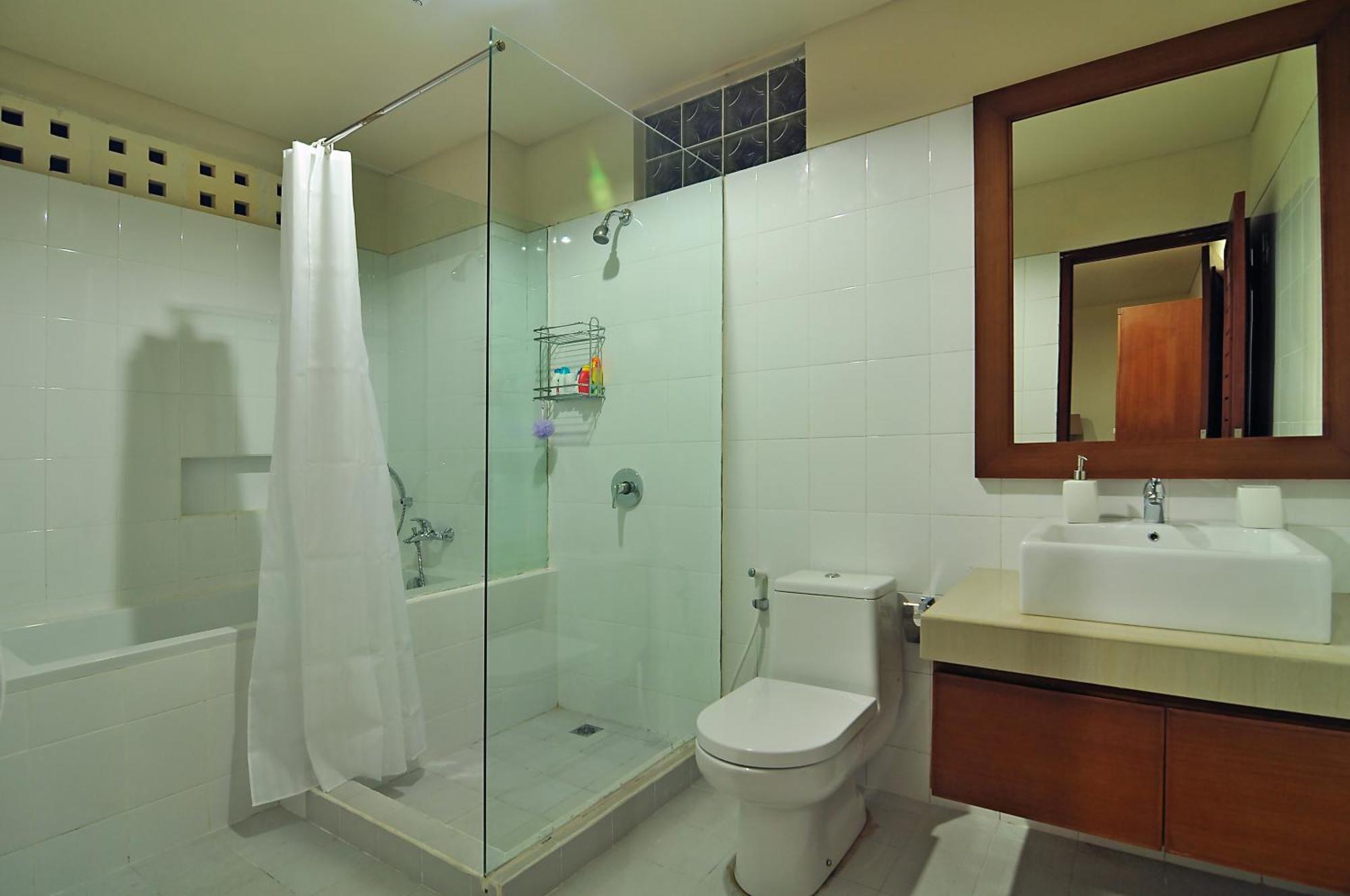 Aparthotel Taman Ayu Town House Legian Esterno foto