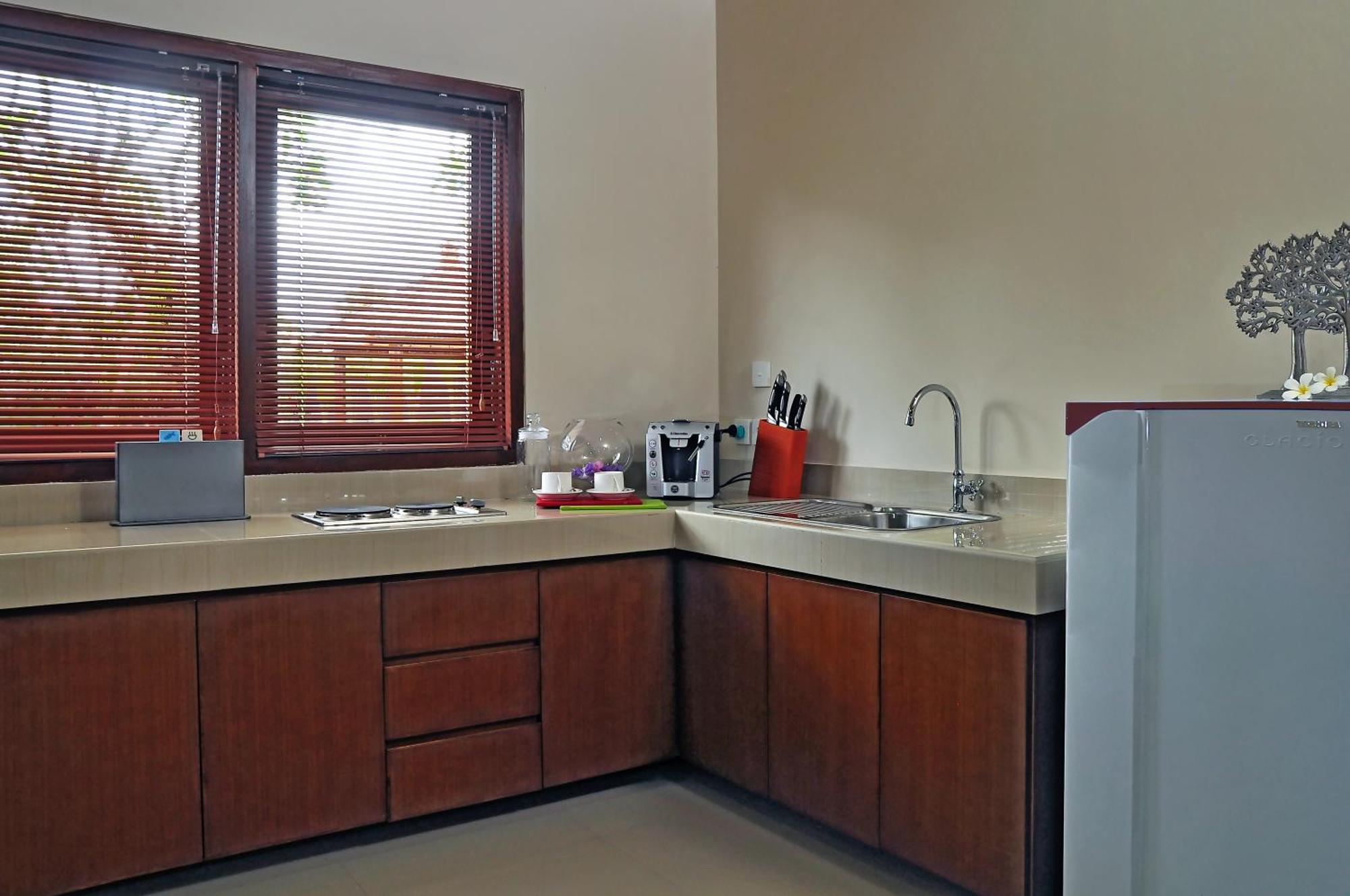 Aparthotel Taman Ayu Town House Legian Esterno foto